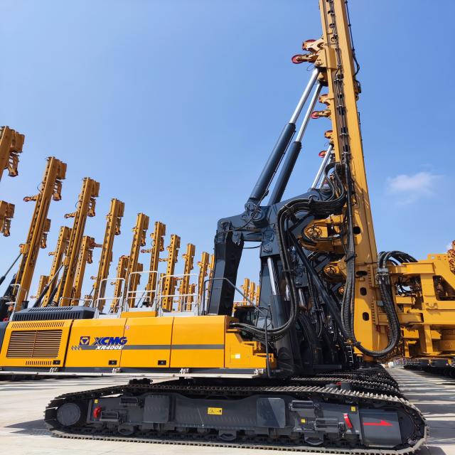 MÁY KHOAN CỌC NHỒI XCMG XR400