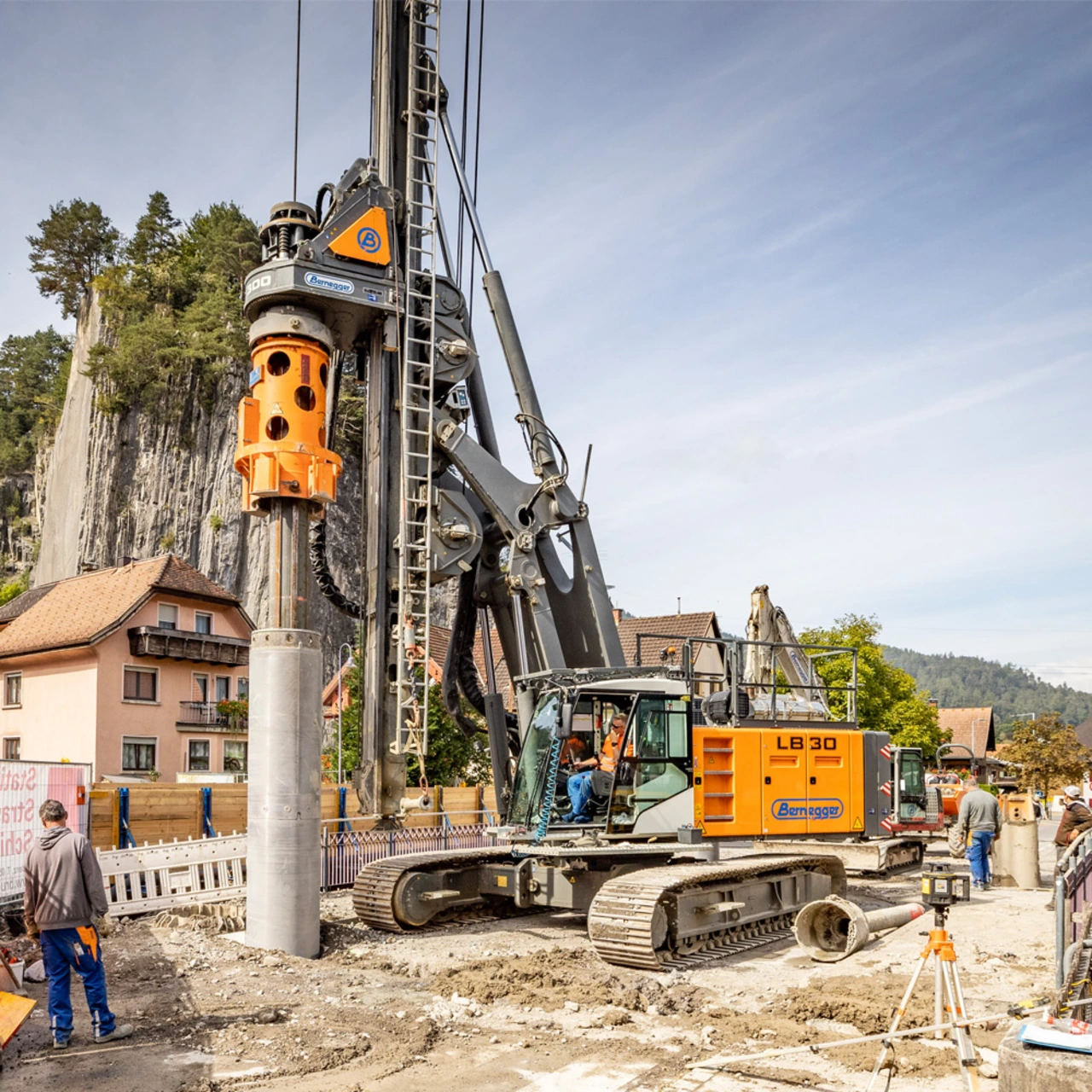 liebherr-lb-30-drilling-rig-drehbohrgerät-kellybohren-kelly-drilling-pic4